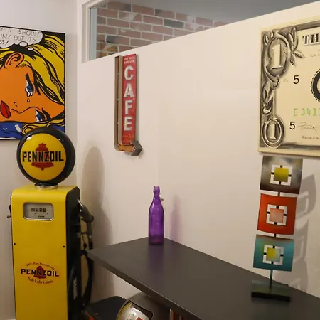 Art City-studio Kassel-innenstadt Am Fulda-ufer, 3 Schlafzimmer, Boxspring-betten, Bis 8 Personen, Kostenfreier Parkplatz, Balkon, Terrasse, Fahrstuhl カッセル