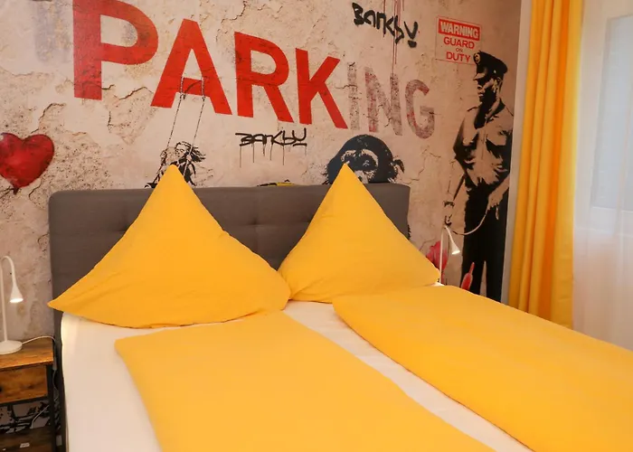 アパート Art City-studio Kassel-innenstadt Am Fulda-ufer, 3 Schlafzimmer, Boxspring-betten, Bis 8 Personen, Kostenfreier Parkplatz, Balkon, Terrasse, Fahrstuhl *